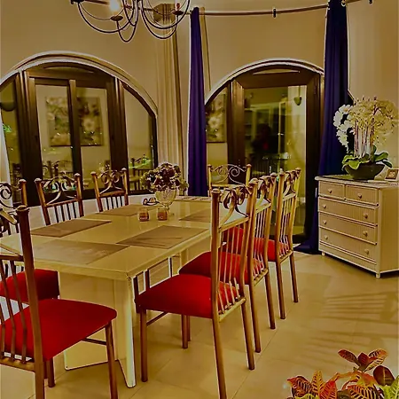Villa Hesla Estepona